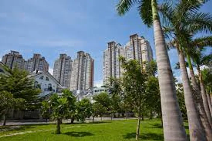 Saigon Pearl 1